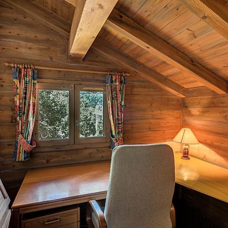 Chalet Blackbushe - Traditional Chalet - Alpes Travel - Sleeps 4-6 Les Houches Buitenkant foto