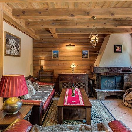 Chalet Blackbushe - Traditional Chalet - Alpes Travel - Sleeps 4-6 Les Houches Buitenkant foto