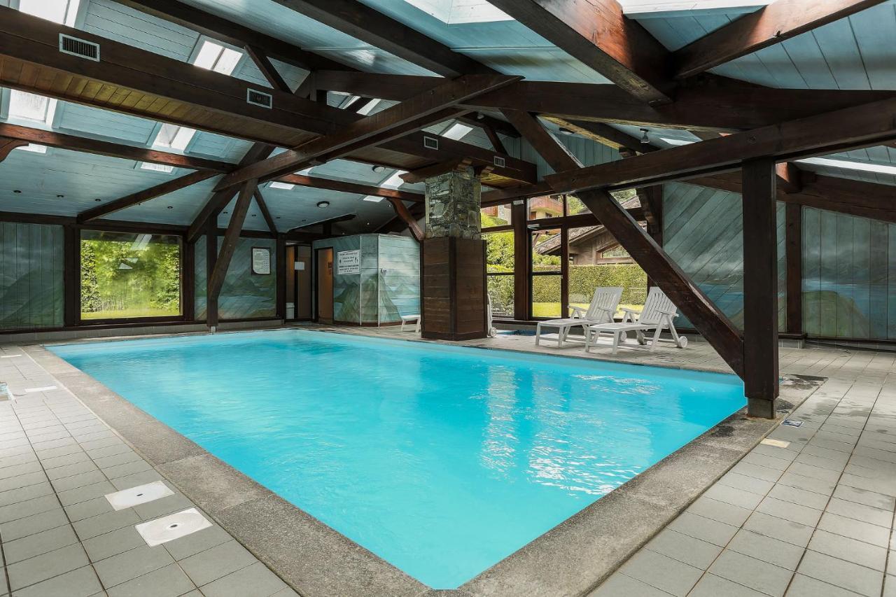 Chalet Blackbushe - Traditional Chalet - Alpes Travel - Sleeps 4-6 Les Houches Buitenkant foto