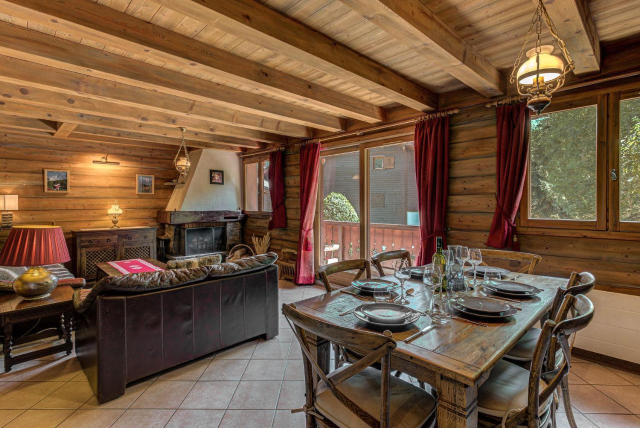 Chalet Blackbushe - Traditional Chalet - Alpes Travel - Sleeps 4-6 Les Houches Buitenkant foto